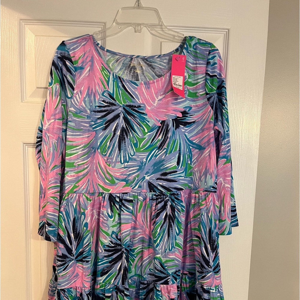 Beautiful Lilly Pulitzer dress. New with tags XL